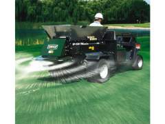 turfco-widespin-1530-truck-mounted4
